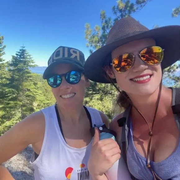 Meet your Posher, Chris - Picture 1 of 6